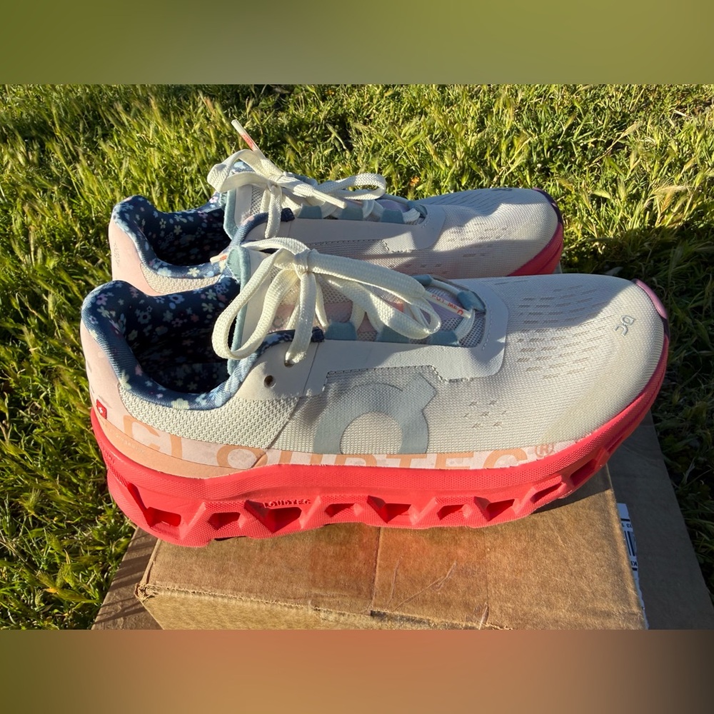 FP Movement x On Cloudmonster Sneakers - Picture 8 of 14
